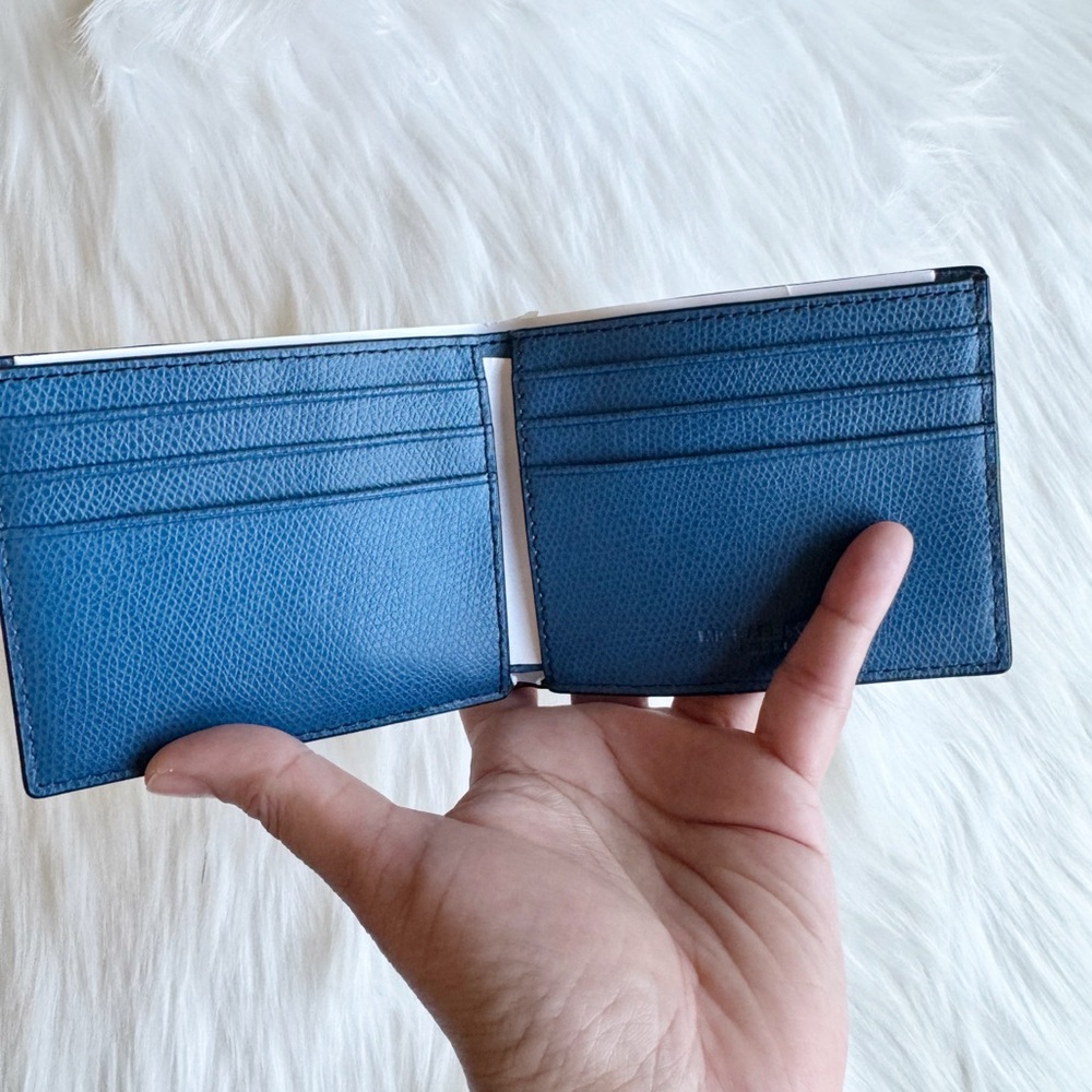 NWT Michael Kors Slim Leather Billfold Wallet - Picture 3 of 4